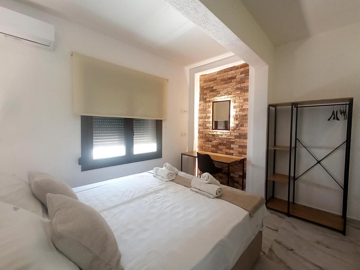 Salonikiou Beach Apartments Akti Salonikiou Exterior foto