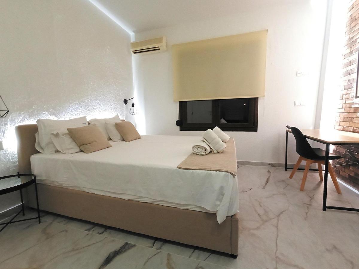 Salonikiou Beach Apartments Akti Salonikiou Exterior foto