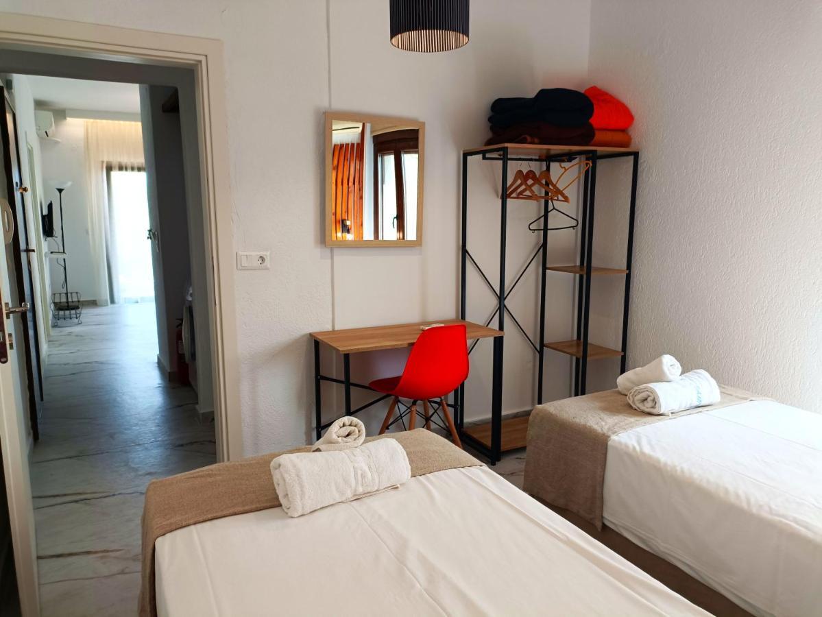 Salonikiou Beach Apartments Akti Salonikiou Exterior foto