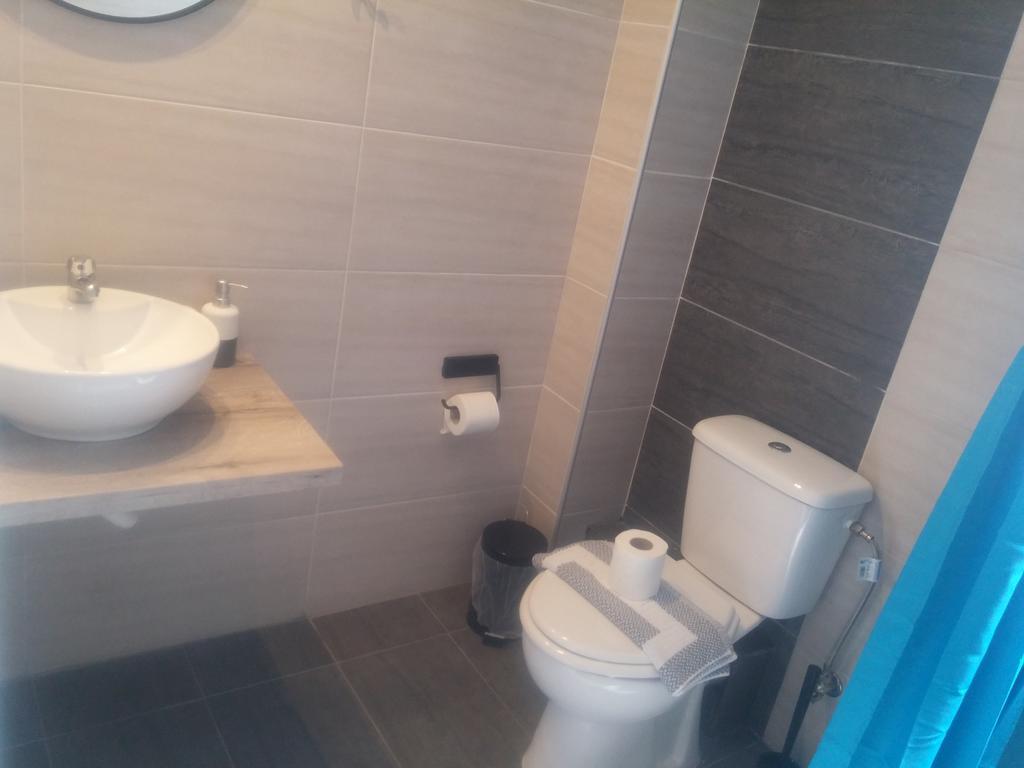 Salonikiou Beach Apartments Akti Salonikiou Exterior foto